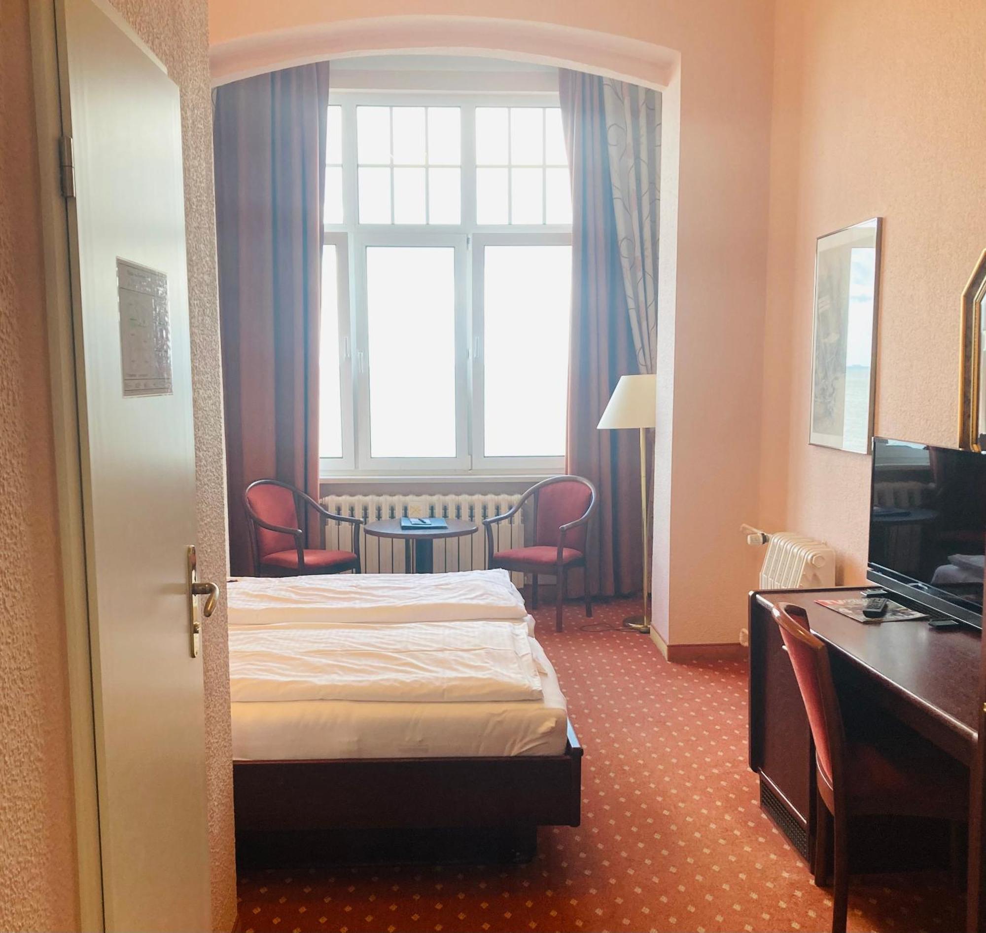 הרינגסדורף Hotel Germania מראה חיצוני תמונה
