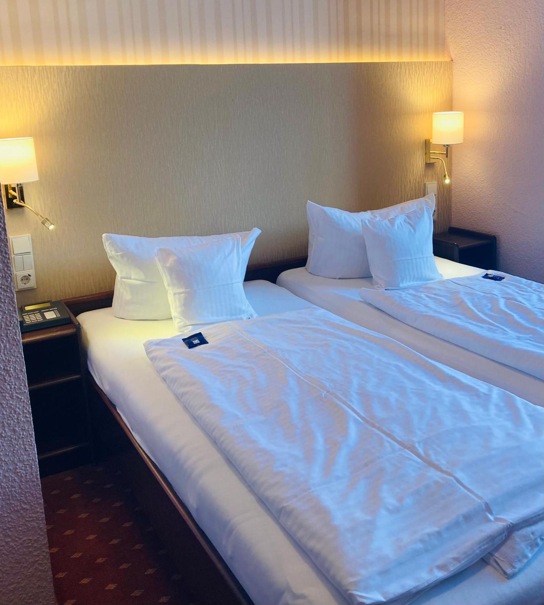 הרינגסדורף Hotel Germania מראה חיצוני תמונה