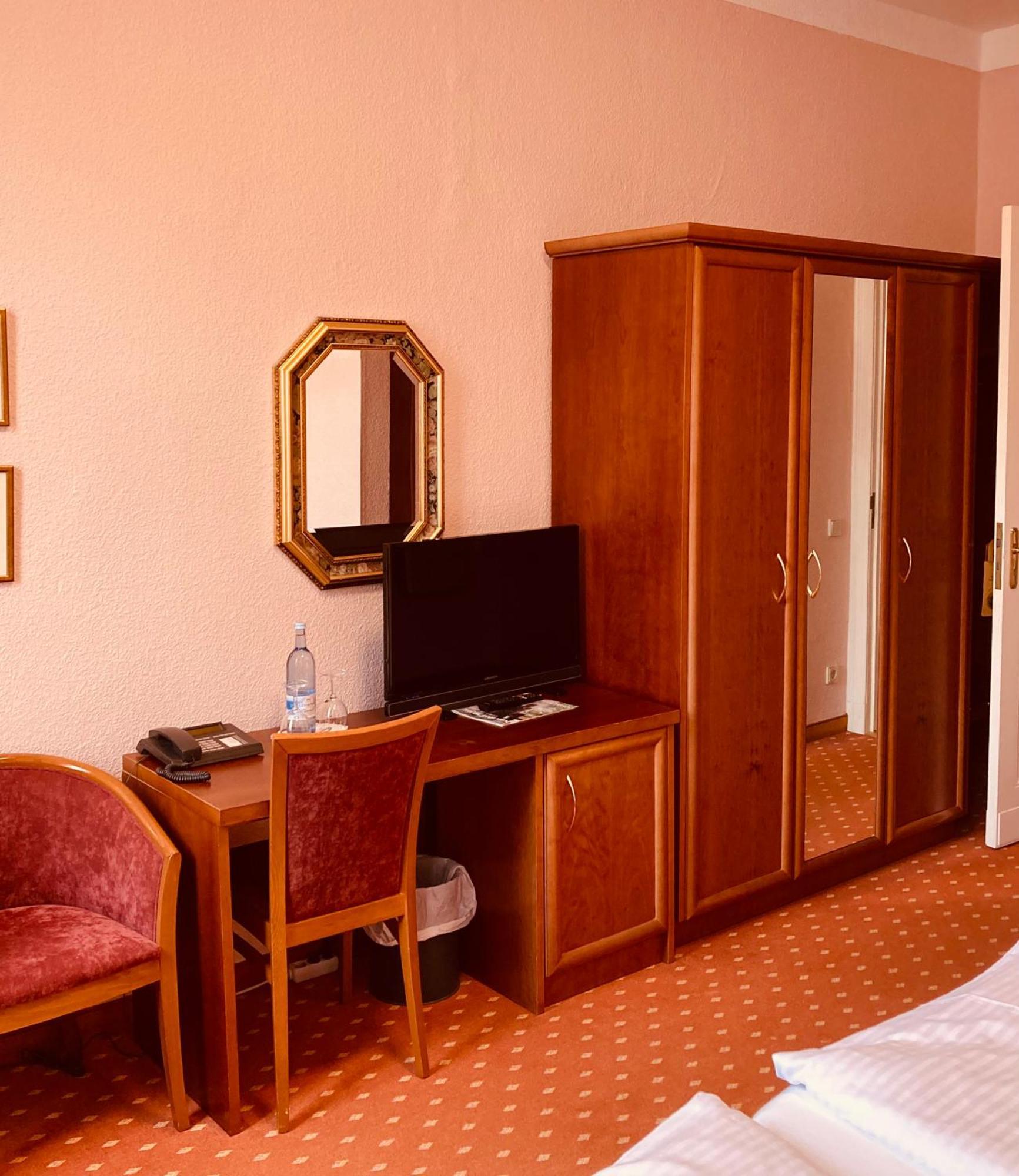 הרינגסדורף Hotel Germania מראה חיצוני תמונה